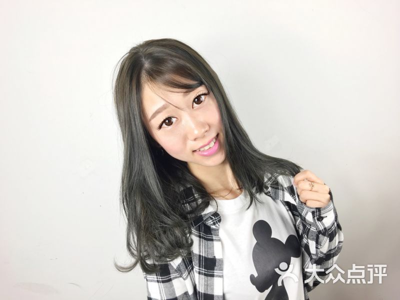 欧文私人定制发型工作室(欧文烫染发型工作室