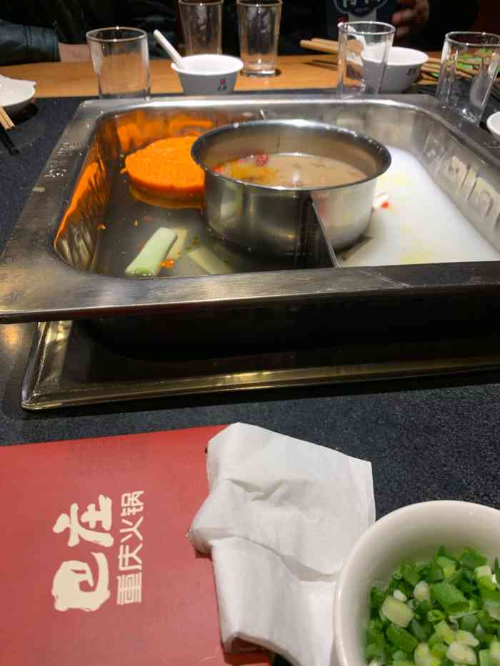巴庄火锅-"隔离过后来吃巴庄火锅 算是回家的第一顿外