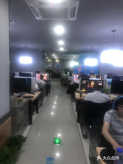网鱼网咖(延安西路店-图片-上海休闲娱乐-大众点评网