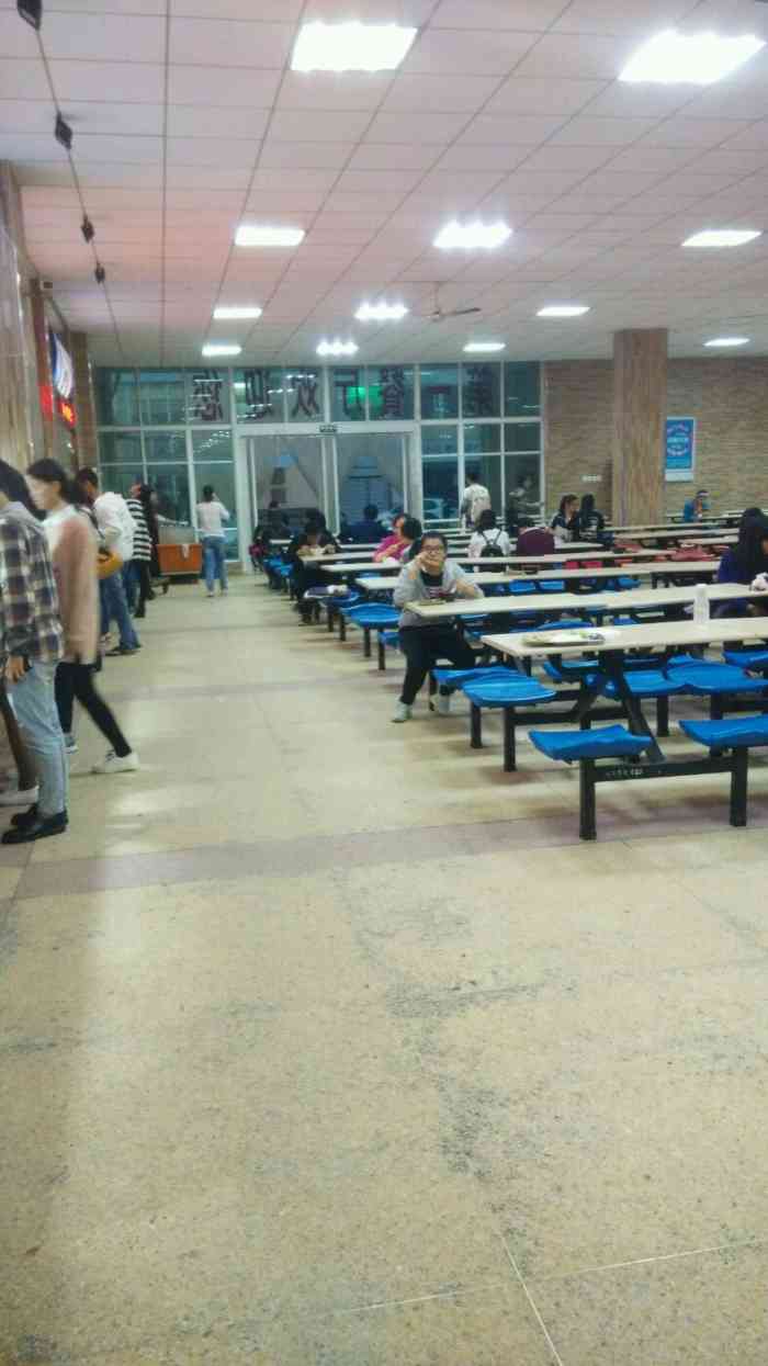 闽江学院一堂-"又来点评母校的食堂了,一堂因为地处宿