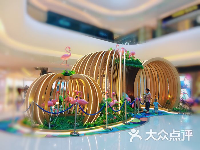 卓悦汇购物中心店内环境图片 - 第7张