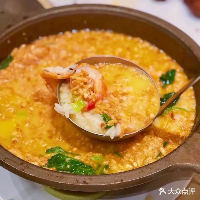 唐宫金银海鲜泡饭