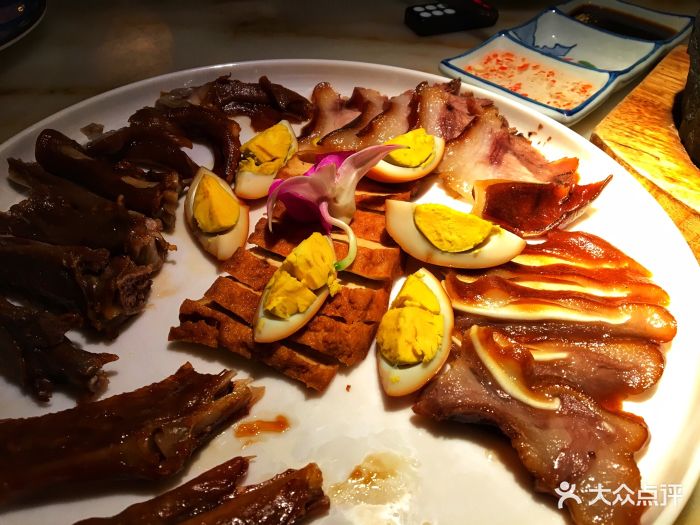 虫二酒肆(美罗城店)卤味拼盘图片 第16250张