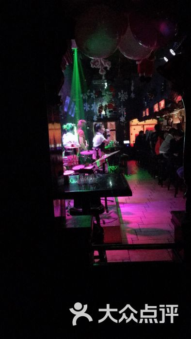 彩虹酒吧-图片-天津休闲娱乐-大众点评网