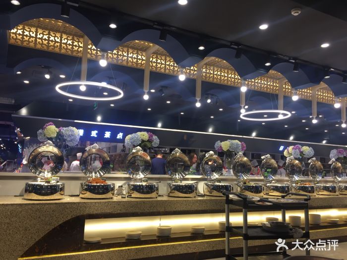 圣罗巴海鲜烤肉自助