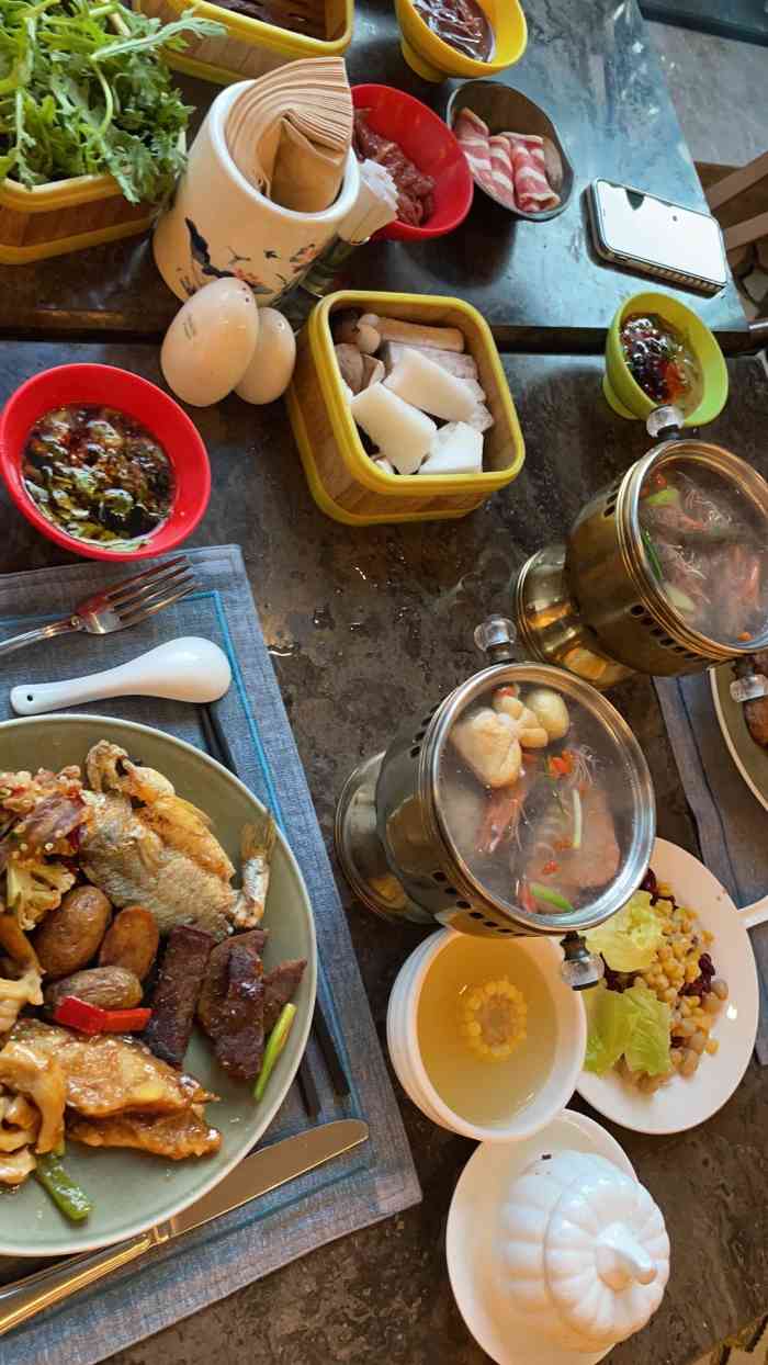 福州西湖大酒店-自助餐厅-"疫情期间优惠价买的西酒餐