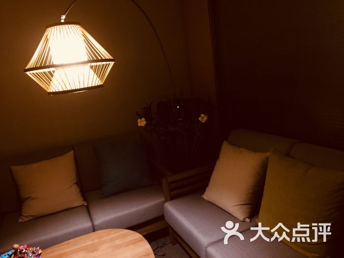 悦禾SPA massage休闲馆