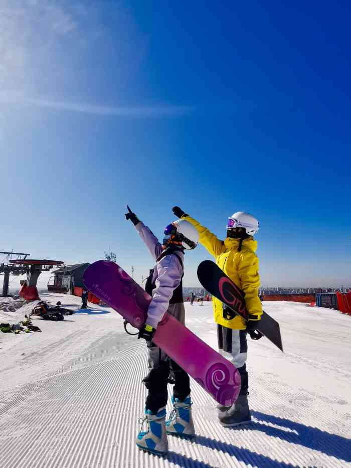 大同万龙白登山国际滑雪场-"从大同大学东出发,坐38路到大同汽车客运.