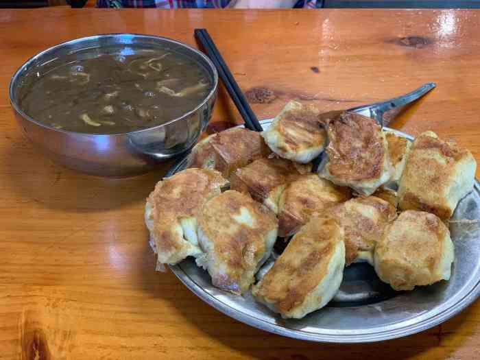 小墩胡辣汤煎包老店(原武夷夜市南口州桥日夜餐馆店"以前静安路那家