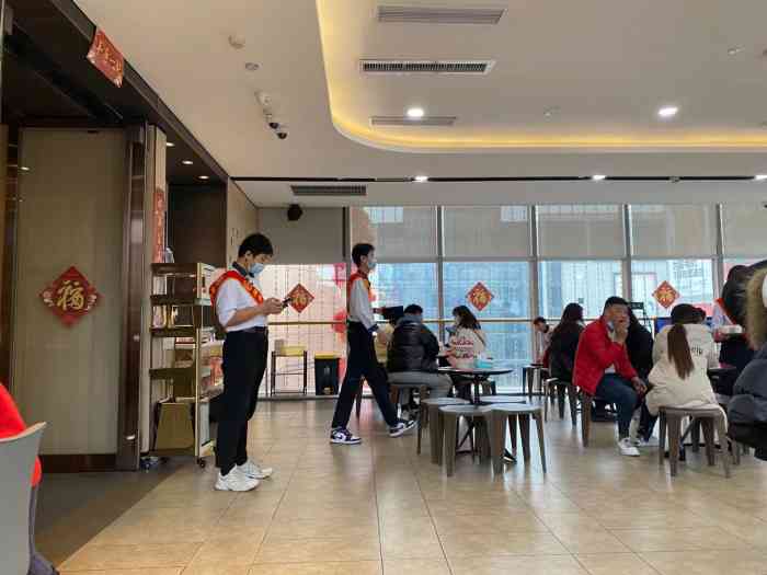 海底捞火锅(泰盛广场店)-"复工堂食第一顿选在海底捞