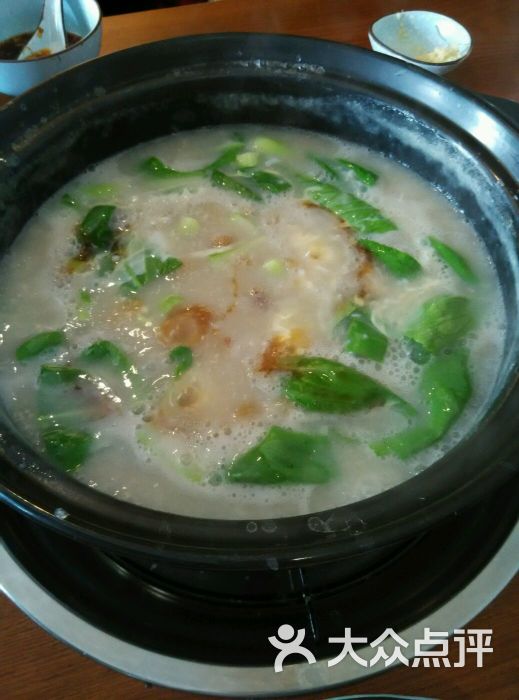 海鲜粥高清_扇贝海鲜粥图片_海鲜粥火锅