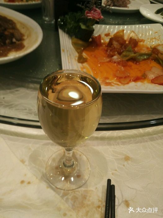 玫瑰园酒店应该是大连普兰店市比较有名的酒