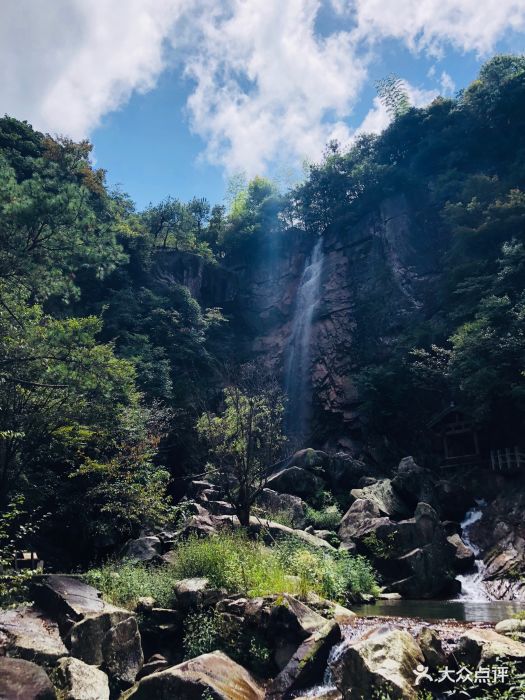 天台山石梁飞瀑景区图片 - 第3张