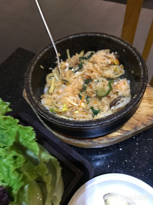 石锅拌饭