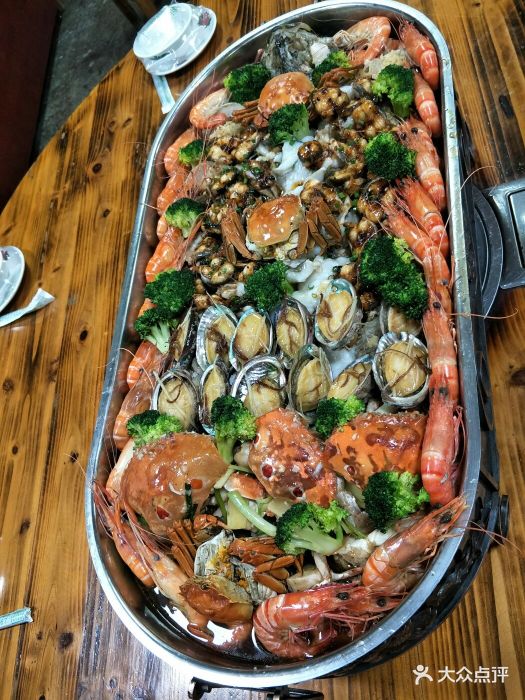 海鲜大盘菜