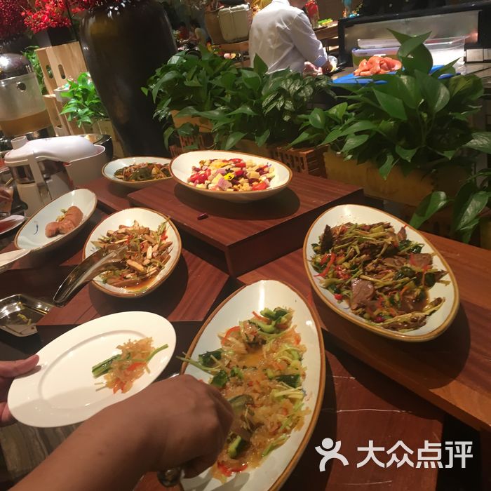 华盛达雷迪森广场酒店自助餐厅