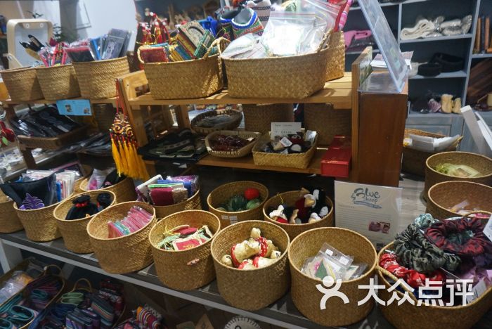 岩羊手工礼品店图片 第4张