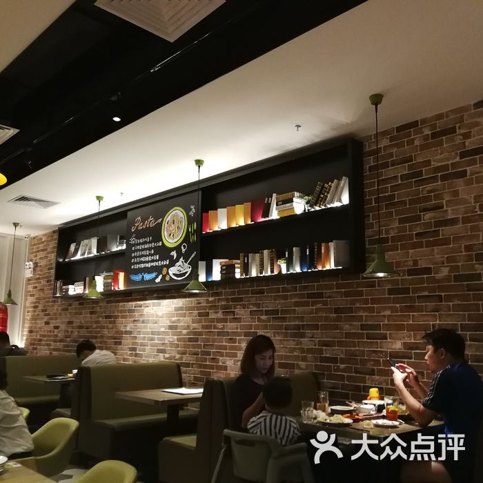 卡朋西餐