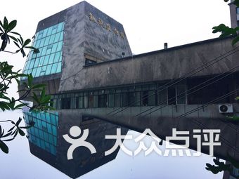 【重庆凯旋路电梯上口】