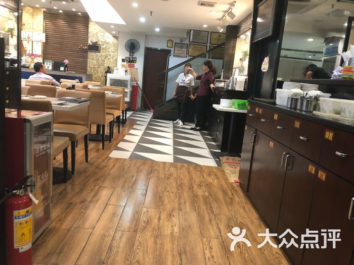 表哥香港茶餐厅(东方宝泰店)大堂图片 - 第5张