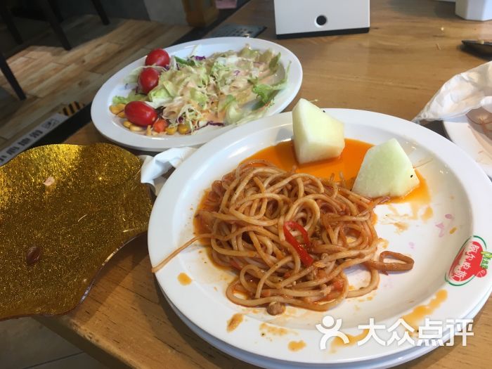 震撼来袭！重庆江北a~台吃单轨的德信官方网站最佳打卡地点