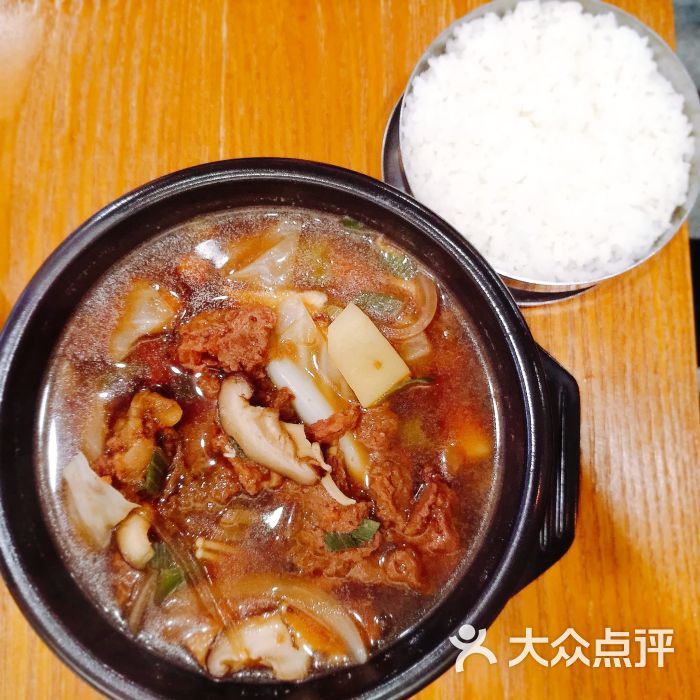 李家韩国料理(北京路店)石锅烤牛肉汤饭图片 - 第1张
