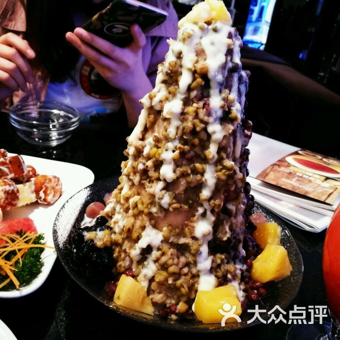 鹿港小镇(老佛爷百货店-红豆冰山图片-北京美食-大众点评网
