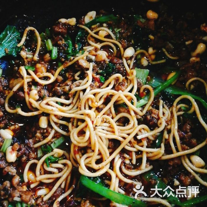 杂酱面(拌面)