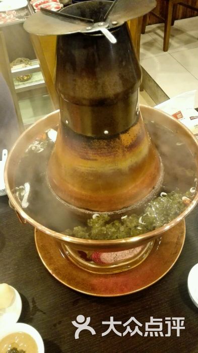 德心居老北京涮羊肉铜锅炭火图片 - 第2张