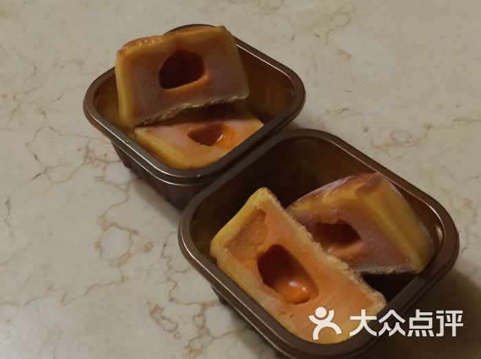 奶黄月饼