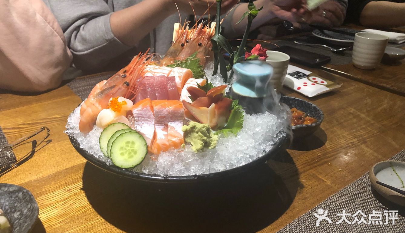 偶然发现崂山区这家日本料理,名列金狮广场美食热门榜