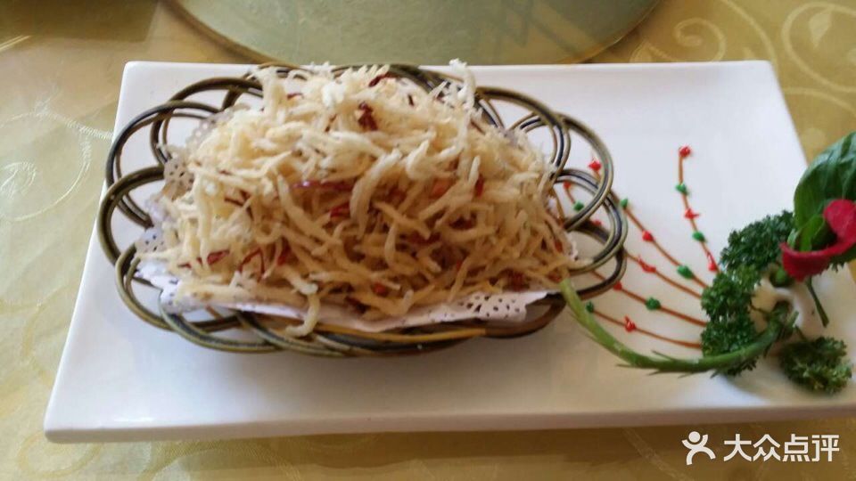 干炸小银鱼