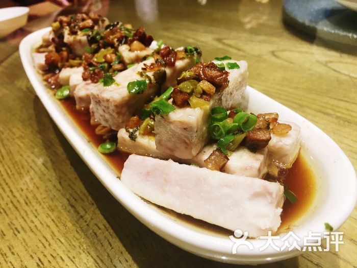 阿婆菜肉末蒸香芋