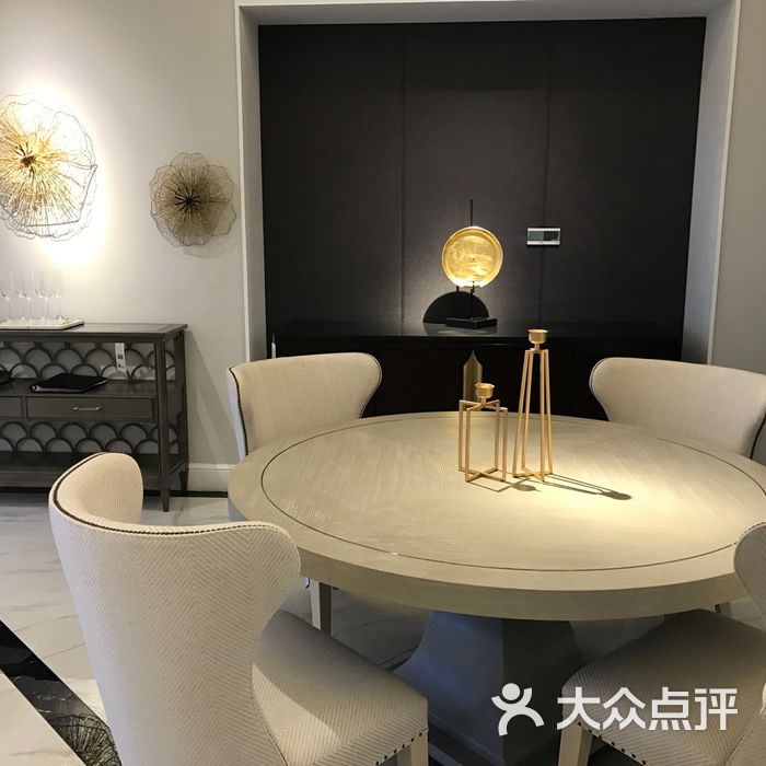 美驰名品家具