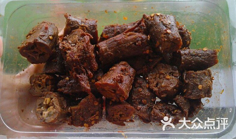 周黑鸭(重庆龙湖时代天街店)卤鸭脖图片 - 第1张