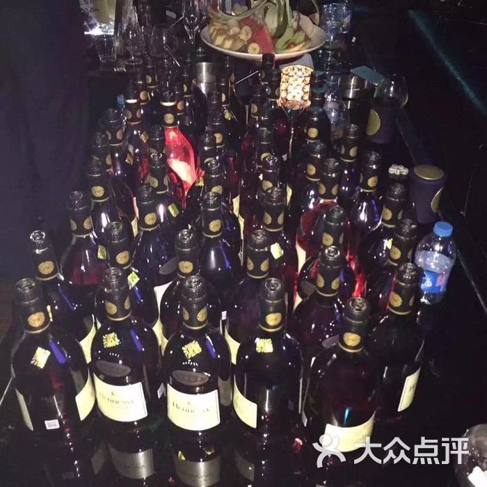 潮流夜店玛雅(maya)酒吧