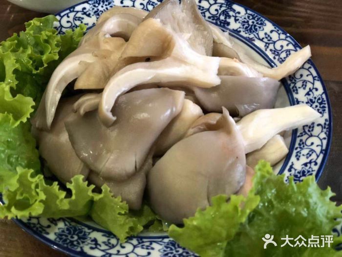 巷子深·铜瓷涮肉蘑菇图片