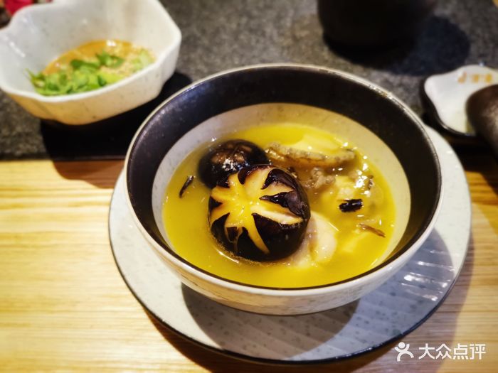凑凑火锅茶憩(万象城店)花胶鸡汤锅底图片