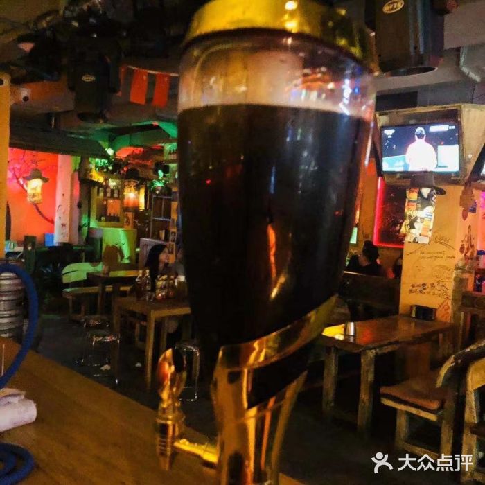 wow西餐酒吧(桐梓坡店)死亡可乐桶图片