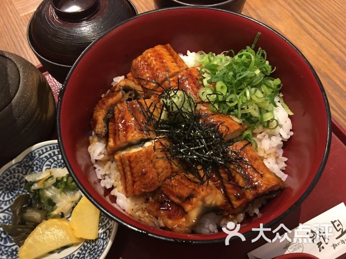 日本の旬の味 百膳鳗鱼饭图片 第1张