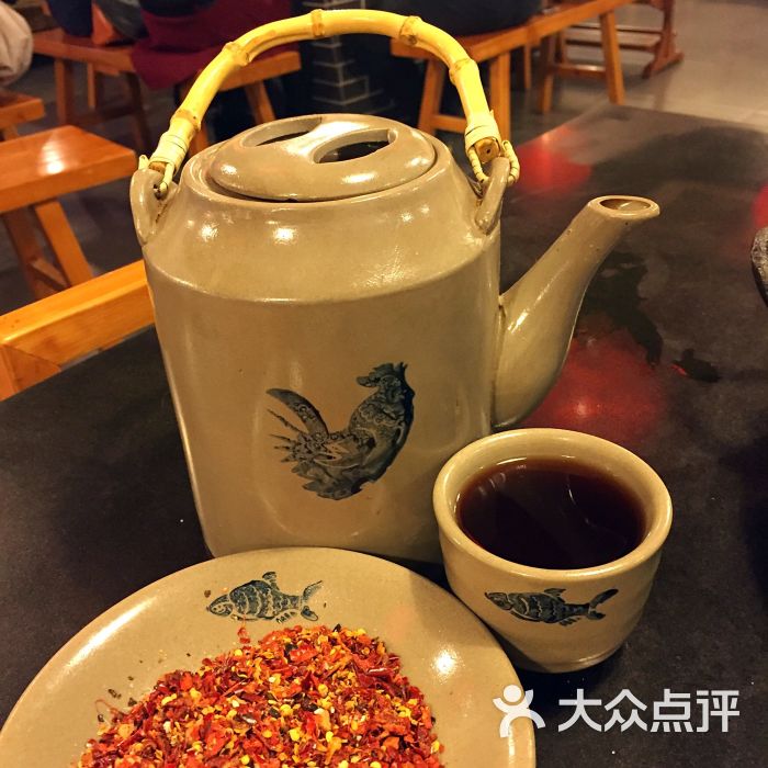 老棒棒重庆土灶火锅(鼓楼店)老鹰茶图片 第5张