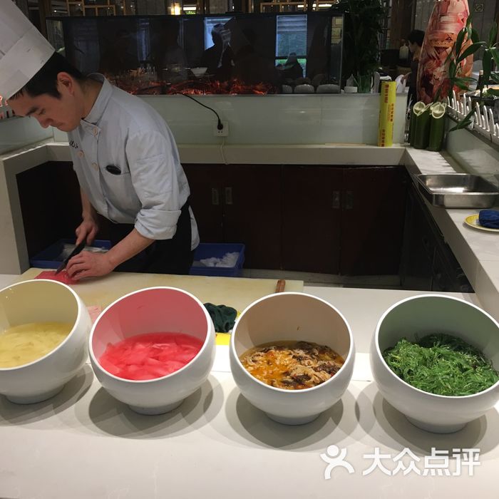 倪氏海泰大酒店零点自助餐厅