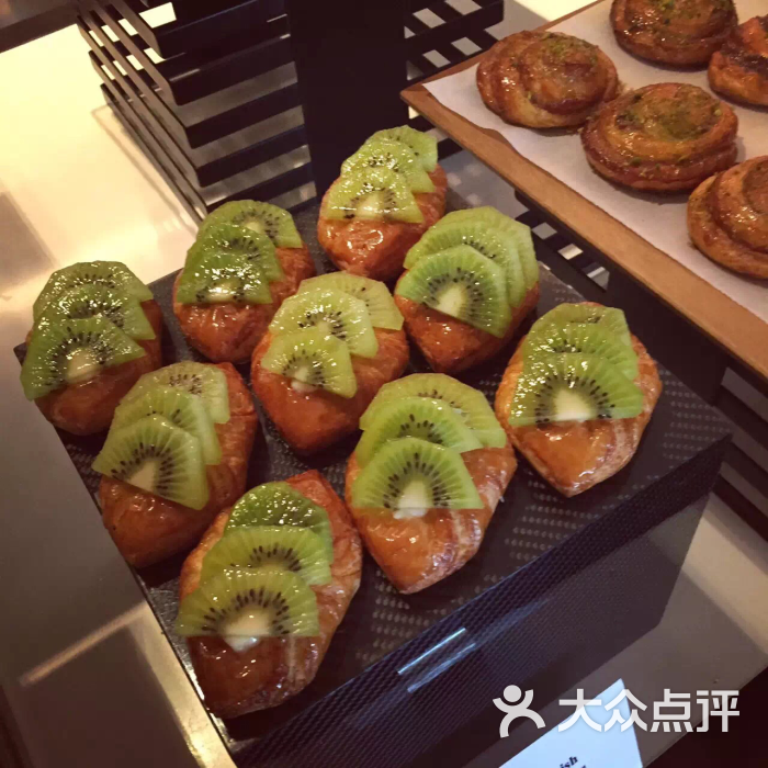 凯宾斯基·elements元素西餐厅-奇异果面包图片-北京美食-大众点评网