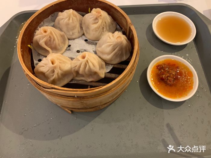 富麦小笼(人广来福士店)富春鲜肉小笼图片