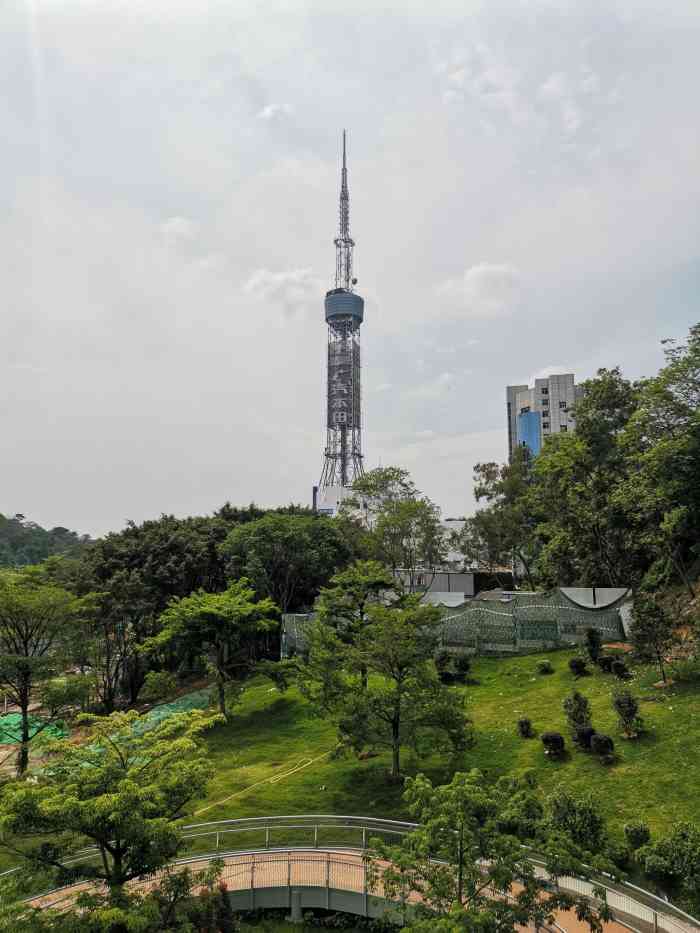 越秀山电视塔-"越秀山电视塔,在广州越秀公园越秀山.