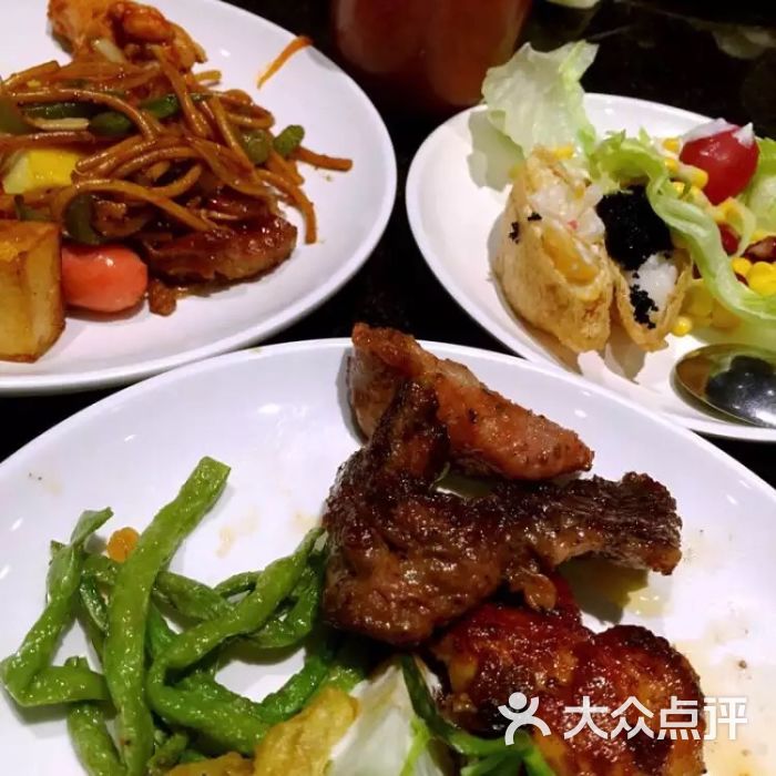 日照蓝海国际大饭店蓝钻国际美食自助百汇的点评