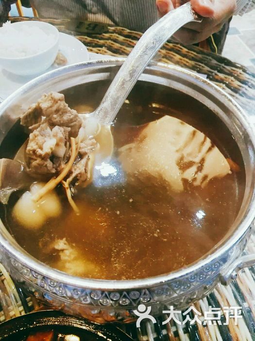 海底椰排骨汤