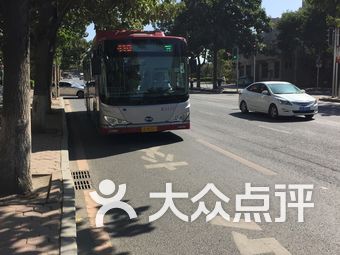 410路公交车
