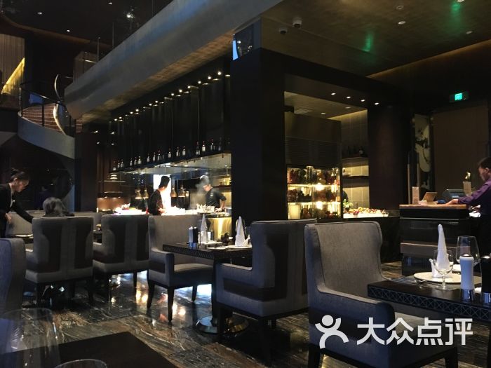 凯宾斯基酒店·云阁扒房图片 第1张