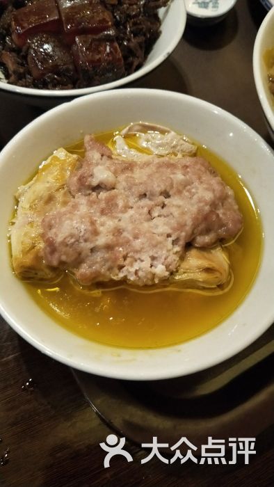 霉千张蒸肉饼子